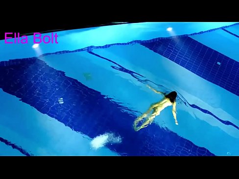 ❤️ Je ne peux pas m'arrêter de regarder, jeune blonde prise en train de nager nue dans la piscine de la station ELLA BOLT. ☑ Vidéo de baise at fr.allo-sex.ru ❌