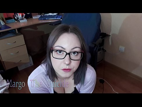 ❤️ Une fille sexy avec des lunettes suce profondément un gode devant la caméra ☑ Vidéo de baise at fr.allo-sex.ru ❌
