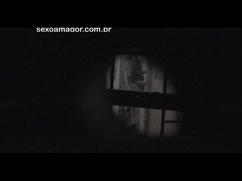 ❤️ Blondie se fait secrètement filmer par un voyeur du quartier caché derrière des briques creuses. ☑ Vidéo de baise at fr.allo-sex.ru ❌